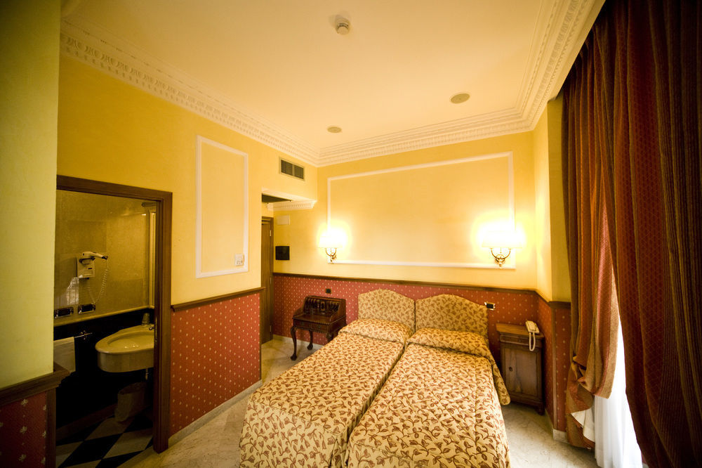 Hotel Donatello Rom Exteriör bild